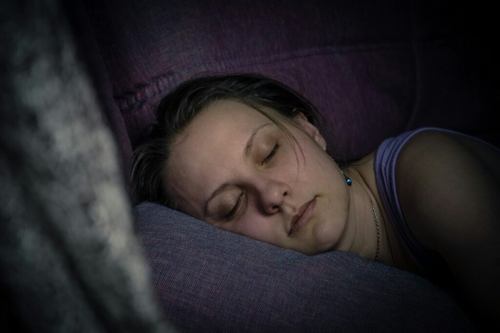 Peaceful sleep illustrating an evidence-based guide to Ashwagandha for stress and sleep