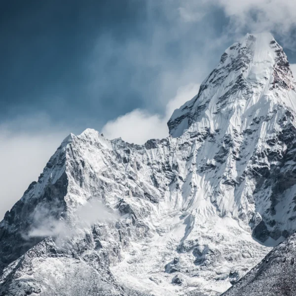Himalayan mountain landscape illustrating Shilajit origins and everyday wellness