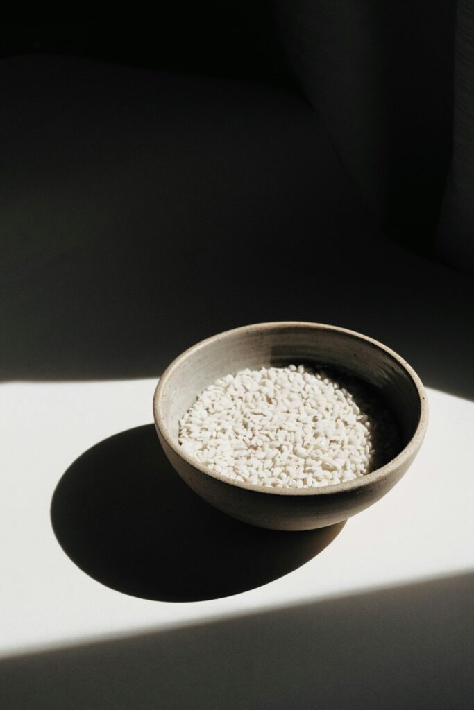 Illustrative bowl of plant-based powder, not confirmed psyllium